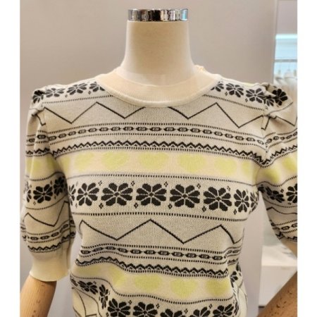 라운드넥 패턴 반팔 니트