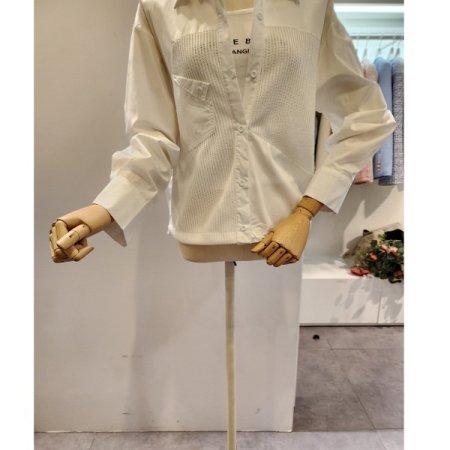 뒷 사선 니트배색 셔츠