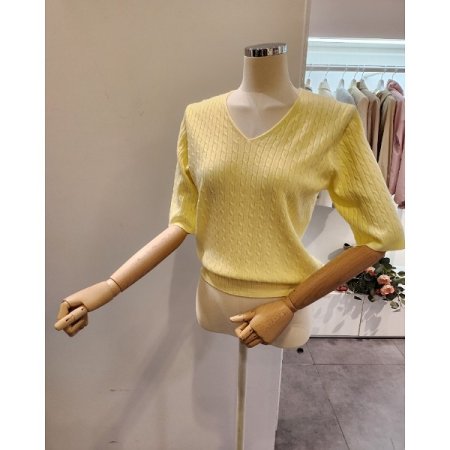 케이블 브이넥 니트