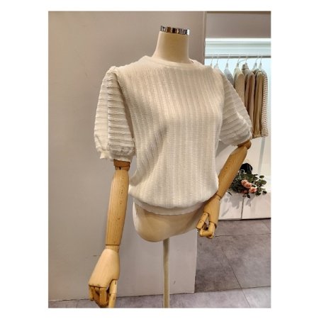 라운드넥 퍼프 소매 니트