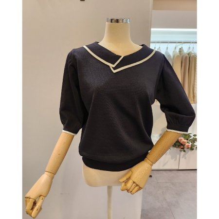 넥 배색 5부소매 니트