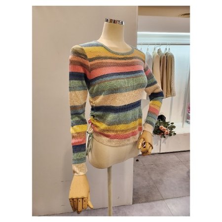 양 셔링 컬러 라운드넥 니트