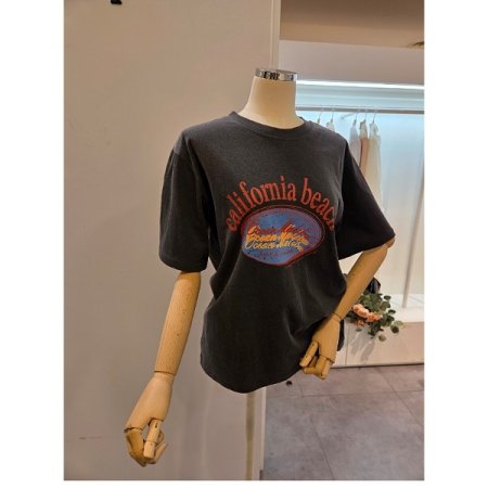 비치 레터링 티셔츠