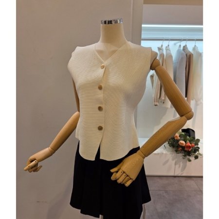 금장 민소매 니트베스트