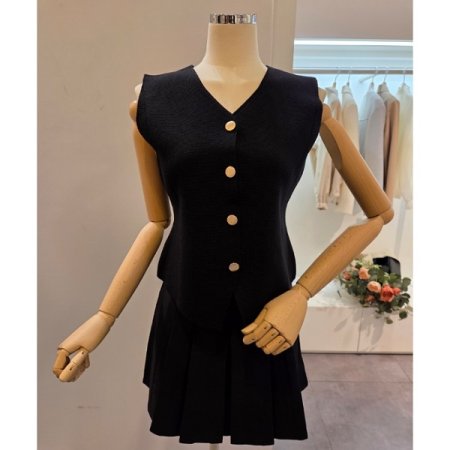 금장 민소매 니트베스트