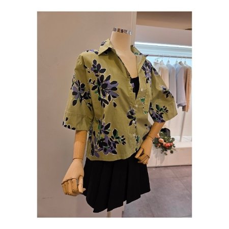 뒷 주름 프린트 셔츠