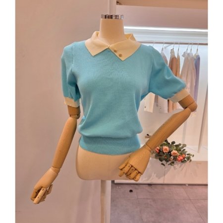 카라 배색 장식 니트