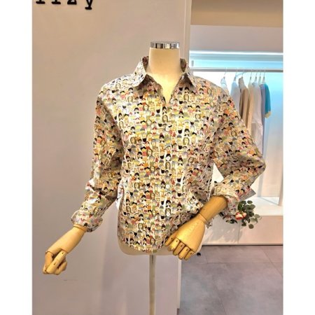 캐릭터 프린트 카라 셔츠