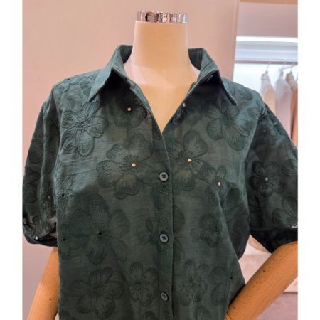 플라워 자수 카라 셔츠