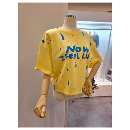 블루 레터링 반팔 티셔츠