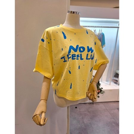 블루 레터링 반팔 티셔츠