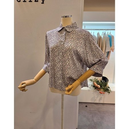 잔꽃 카라 블라우스