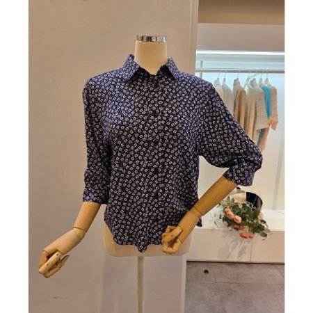 잔꽃 카라 블라우스