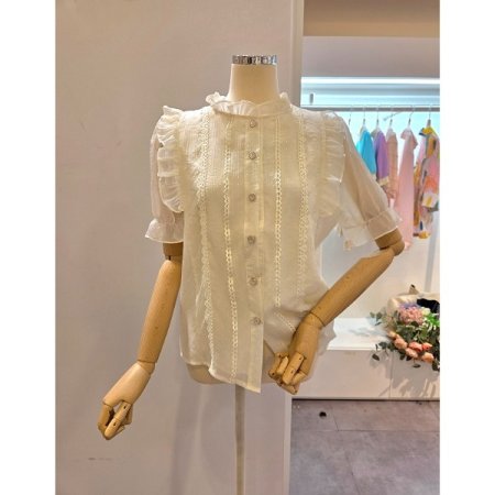 양 프릴 레이스 블라우스