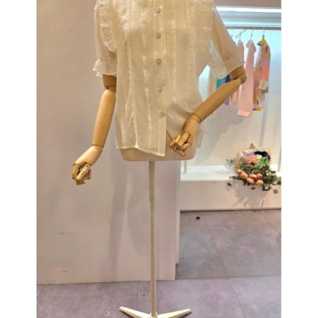 양 프릴 레이스 블라우스