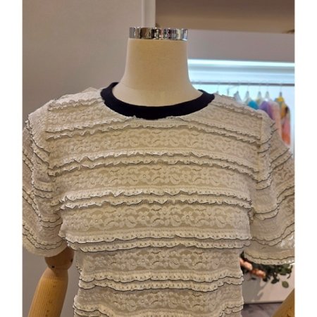 물결 배색 레이스 티셔츠