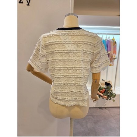 물결 배색 레이스 티셔츠