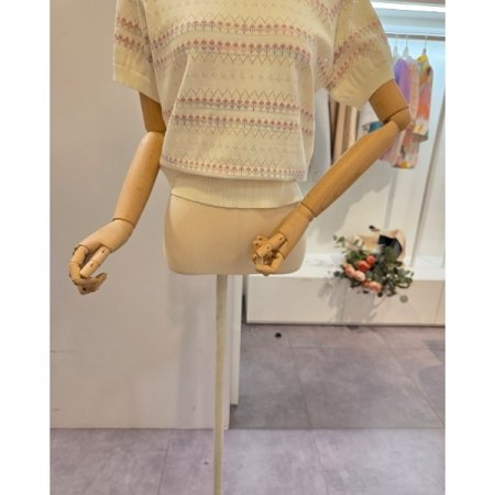 잔꽃 반팔 니트