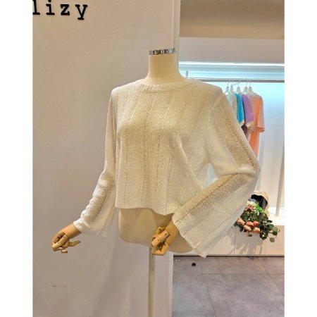 루즈핏 부클 니트