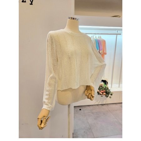 루즈핏 부클 니트