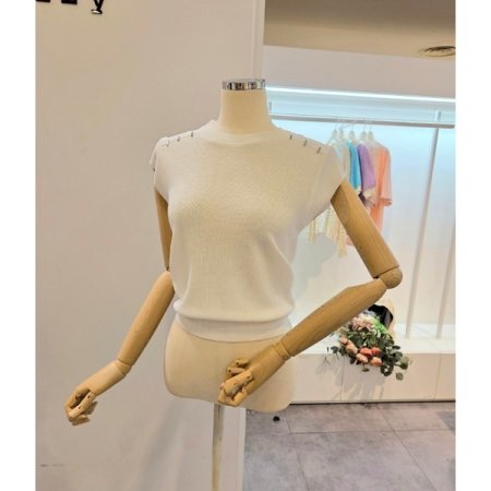 어깨장식 캡소매 니트