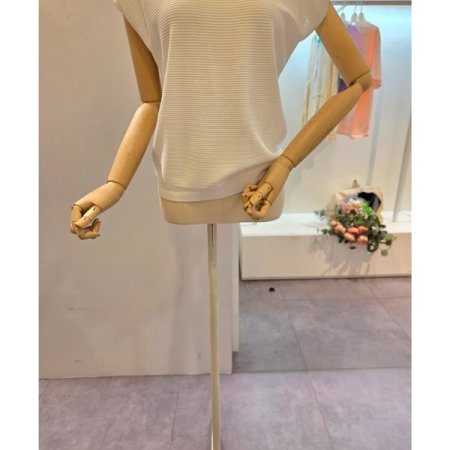 줄지 캡소매 니트