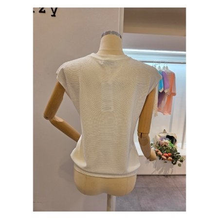 줄지 캡소매 니트