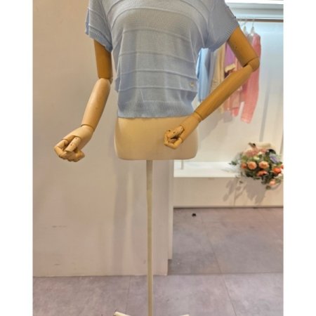 스카프 장식 니트