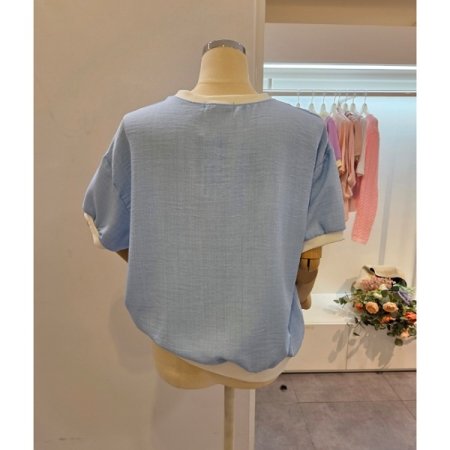 벌룬 소매 라운드넥 티셔츠