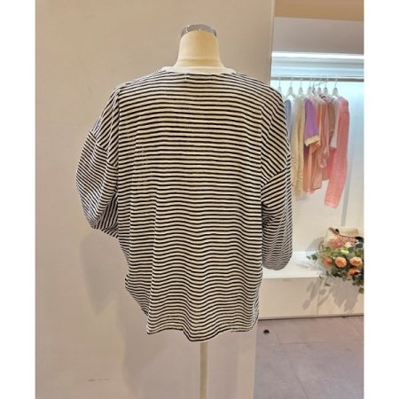 스트라이프 라운드넥 티셔츠