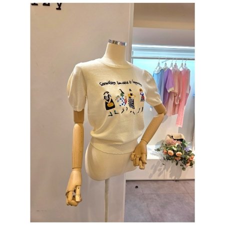 캐릭터 라운드넥 니트