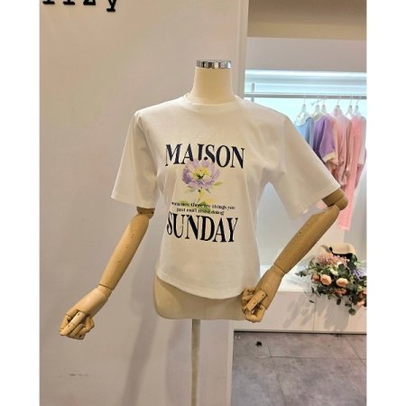 꽃 레터링 라운드넥 티셔츠