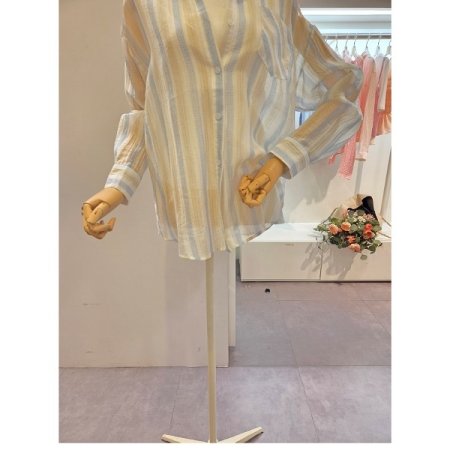 3색 스트라이프 셔츠