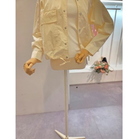 양포켓 버튼 스트링 점퍼