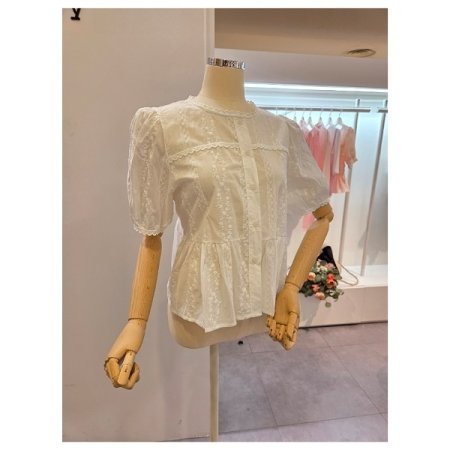 레이스 퍼프 블라우스