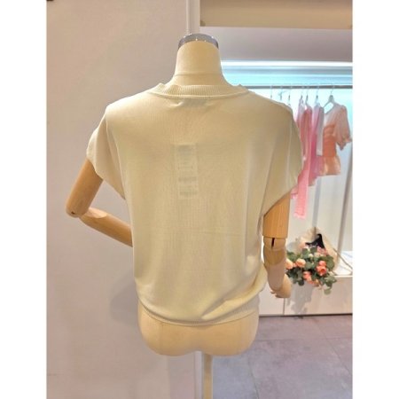 가오리핏 라운드넥 티셔츠