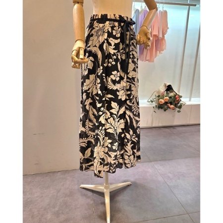 블랙 끈 플라워 스커트