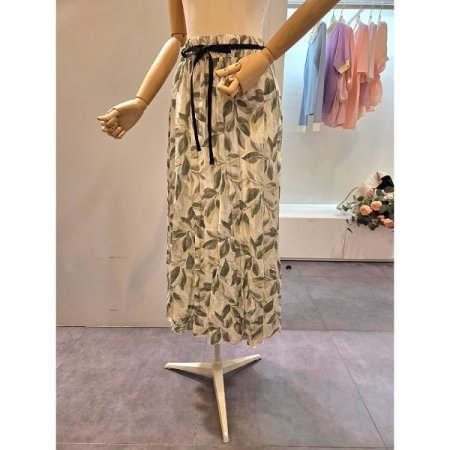 블랙 리본 잎 스커트