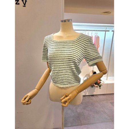 스퀘어넥 줄무늬 니트