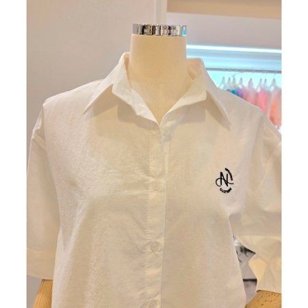 로고 자수 무지 셔츠