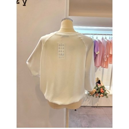 라운드 7부소매 티셔츠