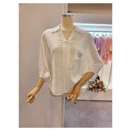 포켓 슬릿 카라 블라우스