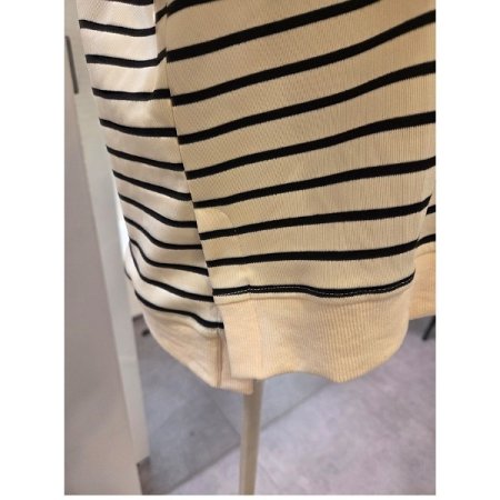 줄무늬 자수 티셔츠