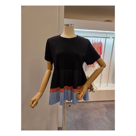 배색 플리츠 라운드 티셔츠