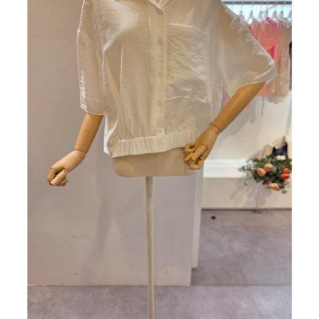 밑단 밴딩 카라 블라우스