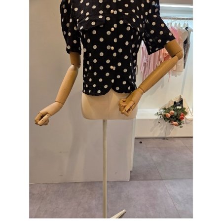 도트 퍼프 블라우스