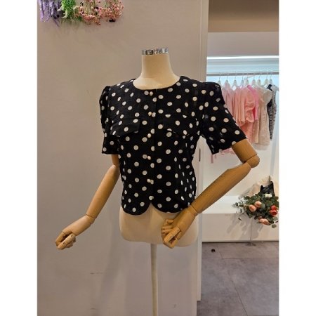 도트 퍼프 블라우스