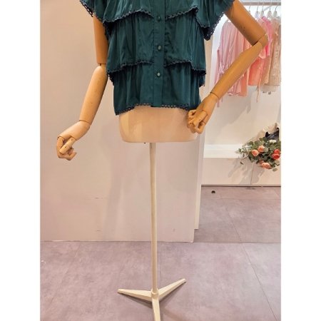 캉캉 프릴 블라우스