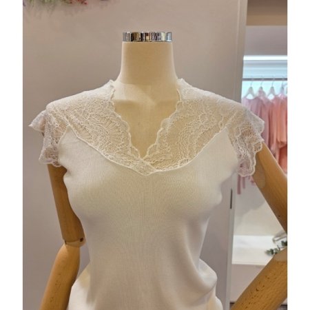 레이스 브이넥 니트