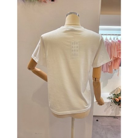 장미 프린트 반팔 티셔츠